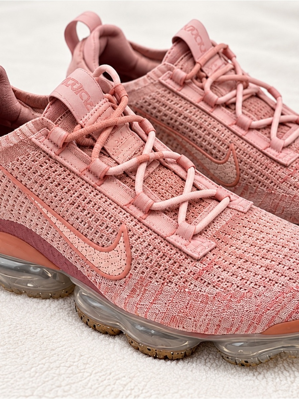 Nike Air VaporMax 2021 Flyknit Pink/Rose Women’s Size 11.5